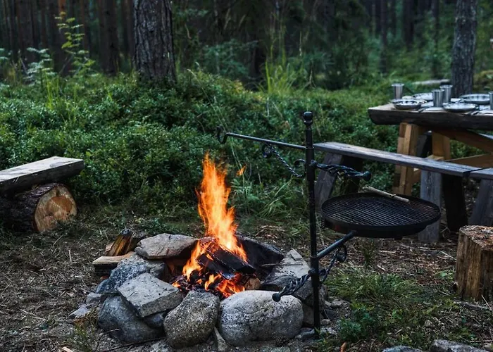 Remote Lakeside Bell Tent With Outdoor Sauna In Finland
